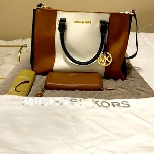 Michael Kors Handbag and Wallet